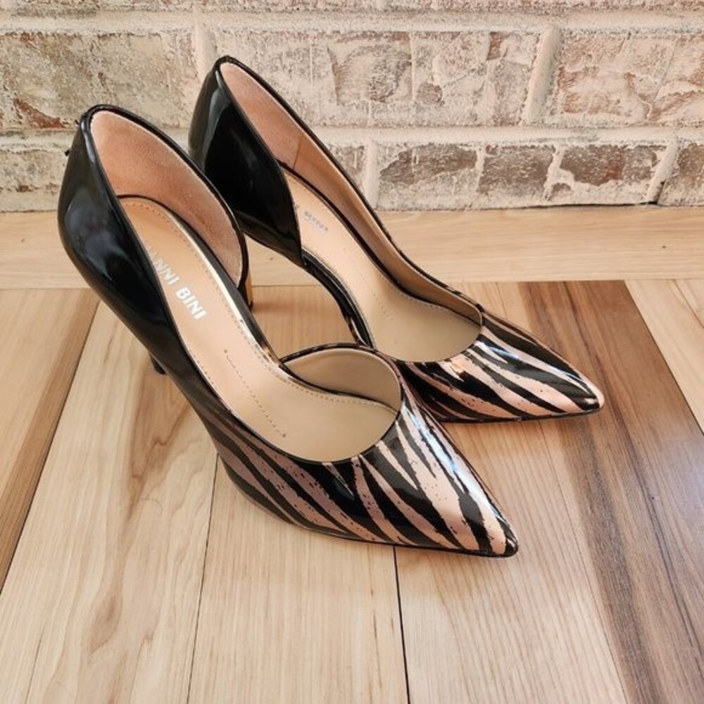 Gianni Bini Davenn Animal Print d'Orsay Pumps - Size 6.5